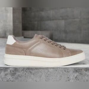 Men's Steve Madden Myler Low Top Taupe Leather Sneakers Sz 9.5